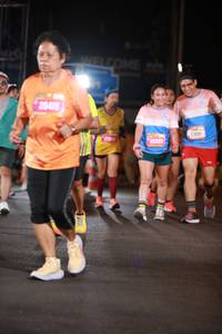 BIB: 26416, 25333, 23881
                            <button type="button" onclick="openModal(21609059)" class="btn btn-primary btn-sm float-right btn-popup" data-toggle="modal" data-target=".modal-high-quality">
                        <i class="fas fa-shopping-cart"></i> Add to Cart
                    </button>
                                            <button type="button" onclick="isThisMe(21609059, true)" class="btn btn-success btn-sm float-right btn-popup btn-isme hidden" data-toggle="tooltip" data-placement="bottom" title="นี่คือรูปของคุณใช่ไหม คลิกที่นี่เพื่อเอาเข้าอัลบั้ม">
                        <i class="fas fa-plus"></i> Add to album
                    </button>
                    <button type="button" onclick="isThisMe(21609059, false)" class="btn btn-warning btn-sm float-right btn-popup btn-isnotme hidden">
                        <i class="fas fa-ban"></i> Remove from album
                    </button>